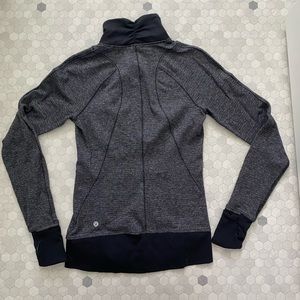 LuluLemon Quarter Zip